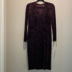 ELEGANT VELVET DEEP PURPLE DRESS